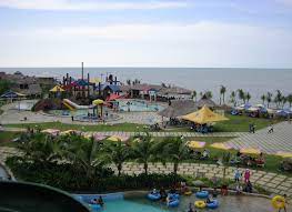 Kalau sedang berkunjung ke medan, nggak ada salahnya nih untuk ke pantai cermin theme park & resort. Pantai Cermin Wisata Waterpark Dengan View Pantai Dan Resort Yang Menawan Tempat Me