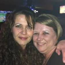 Karen Manger's Instagram, Twitter & Facebook