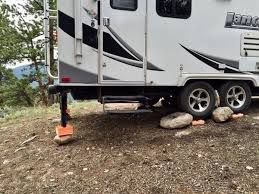 These blocks are affordable and easy to use, but you'll be guessing how many blocks to stack to make your rv even. Rv Levelers Guide How To Choose Camper Levelers Camp Addict