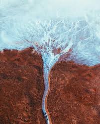 Is It A Tree Is It A Cloud Flying Over Lake Torrens Can Really Be Other Worldly At Times That S What Tim South Australia Gibb River Road Wilderness Camping