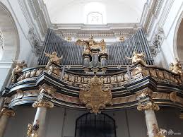 Piotra i pawła w poznaniu jest jednym z najstarszych polskich kościołów i najstarszą polską katedrą. Krakow Kosciol Swietych Apostolow Piotra I Pawla