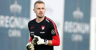 Annesi vefat etmiş olan mert günok'un anasına küfür eden 6alatasaraylıları gördükçe bir kez daha i̇yi̇ki̇ #fenerbahce #fenerbahce sk #fenerbahçe #mert gunok #mert günok #turkey nt. Bir Kaleciden Fazlasi Mert Gunok Son Dakika Spor Haberleri