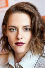 If you have pale skin and light hair, platinum blonde might be the shade for you. Makeup For Blue Eyes Red Hair And Fair Skin Saubhaya Makeup