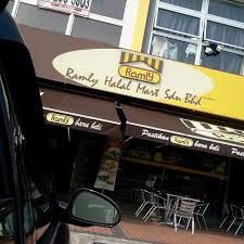 Looks to automation as business moves to next level. Photos At Ramly Halal Mart Botanic 4 Tips