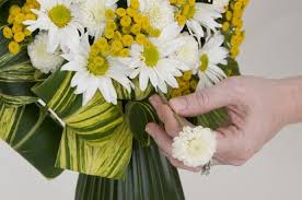 Check spelling or type a new query. How To Keep Fresh Cut Flowers Alive Longer Chicago Tribune