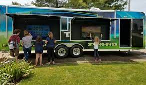 The game only gets harder when dangers such as swinging hammers, lasers and flamethrowers are added! Elite Game Truck Party Fun That Everyone Loves