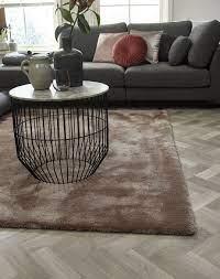 pin op vloerkleden collectie 2019