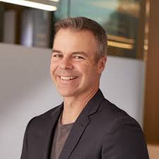 Today, Intuit introduced Intuit Enterprise Suite, a configurable suite of  integrated financial products designed to seamlessly scale and enhance  productivity and profitability for businesses as they…