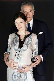 He joined tvshows named la vita in diretta (since 1991) and tg5 (since 1992). Lamberto Sposini Oggi Come Sta Il Conduttore Dopo L Emorragia Foto Donnapop