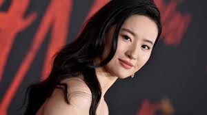 周庭，agnes chow。 see more of 周庭 agnes chow ting on facebook. Agnes Chow Hong Kong Activist Hailed As The Real Mulan Bbc News