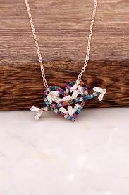 Berkisar tentang anith fitriah yang hanya mahukan sebuah kisah percintaan yang sempurna, tetapi akhirnya penderitaan yang diperolehinya. Beli Kalung Cinta Desain Hati Baguette Stone 6292 Sultan Of Bazaar Belanja Online Dari Turki