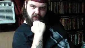 Leighann Hewitt's Instagram, Twitter & Facebook