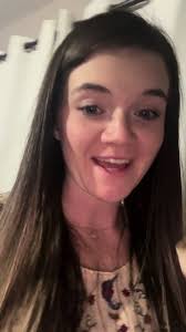 You leave that gate cracked and she’s GONE #momsoftiktok #momtok #momlife