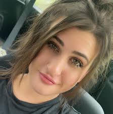 Hotels with public swimming options?