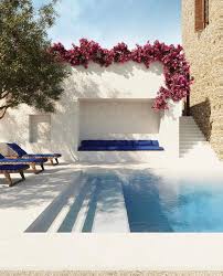 Like The Pool Steps And The Material Used Around The Pool Not Necessarily The Colour Mediterrane Hauser Mediterranes Haus Villa