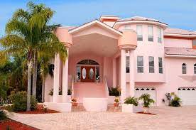 In this post, we show you options for exterior house colors that combine well with white and also help you step out of our comfort zone. 52 Houses With Stucco Exteriors Photos Home Stratosphere