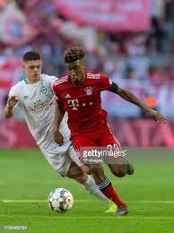 Der von zahlreichen nationalen (unter anderem bvb und fc bayern) und internationalen topklubs (fc liverpool) umworbene angreifer ist fest entschlossen. Pin On Football