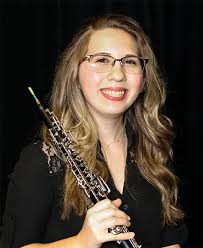 Adriana Koch's Instagram, Twitter & Facebook