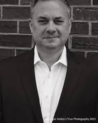 Finally getting to post these headshots! @chris.morrison.58 thank you for  letting me take your picture! I had tones of fun!