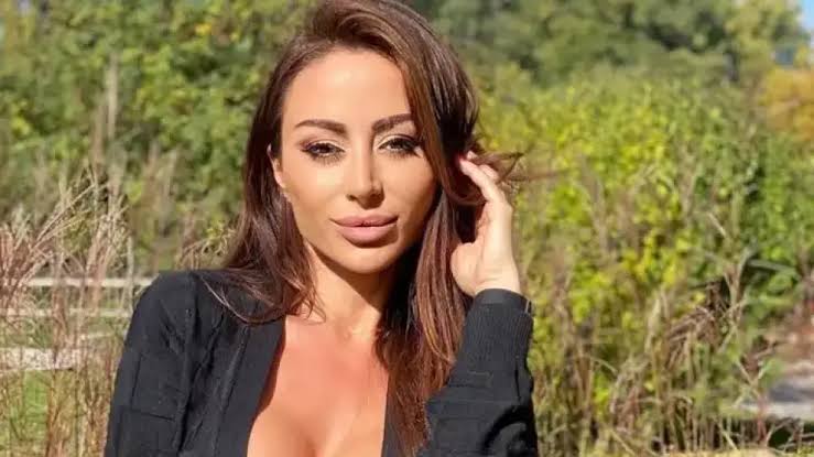 Мариана Маринова: Заплашиха ме с пистолет, откраднаха ми колата - VIP