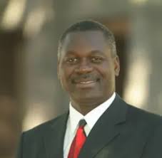 Leading the Way > County Commissioners