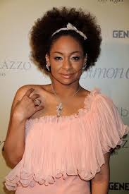 Raven Symone Via Curly Gurl Magazine Love Her Hair Alli You Would Too Cute With Your Hair Like This Natural Hair Styles Afro Hairstyles Hair Styles