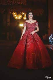 30 Engagement Dresses For Brides To Be Indian Wedding Gowns Engagement Dress For Bride Engagement Gowns