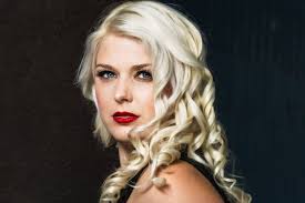 You can save time by checking in online. Platinum Blonde Hair Salon Vancouver Wa Bee Sam Beauty