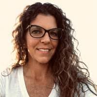 Jolene Marsh's Instagram, Twitter & Facebook