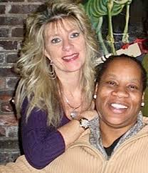 Lori Chipman's Instagram, Twitter & Facebook