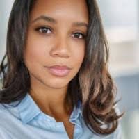 Desiree Bray's Instagram, Twitter & Facebook