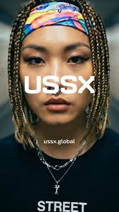 hi it's me in nyc again 📹 @carreroemma #streetstyle #soccergirl #soccer  #soccerskills #futbol #futbolskills #futbolislife #nyc #newyork  #newyorkcity #ootd #streetfashion #ootd