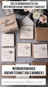20 Boda Sencillas Rustic Wedding Invitation With Wooden Heart And Craft Evelopes Homemade Wedding Invitations Wedding Invitations Wedding Invitations Diy