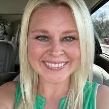 Kimberly Bable's Instagram, Twitter & Facebook