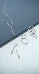 Charms Bracelets And Rings Pandora Us Jewelry Lookbook Jewelry Store Design Creative Jewelry Photography