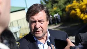 Por qué no nivelamos para arriba?": las críticas de Weretilneck a la  eliminación de la barrera sanitaria