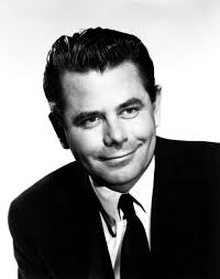 Angeli con la pistola: come Frank Capra ha trasformato una mela in una  favola americana