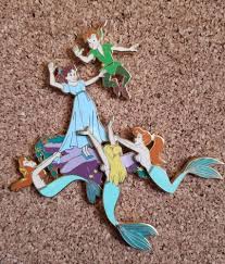 Disney Peter Pan Jumbo Wendy Mermaid Lagoon Fantasy Pin Le 50 Ebay Peter Pan Disney Disney Trading Pins Mermaid Lagoon