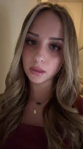 Amanda Dryden's Instagram, Twitter & Facebook