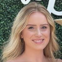 Alexandria Mccloud's Instagram, Twitter & Facebook