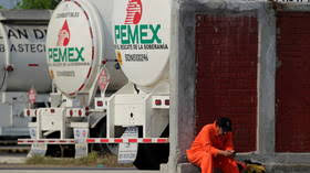 The gulf of mexico caught on fire and the video's unbelievable. Lv8ihsj Jeljm