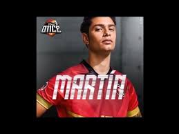 En los halcones dorados juega como delantero por derecha. O11ce Martin Mejia A Los Halcones Dorados Hd Youtube
