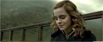 She has dyed blonde hair. Emma Watson Bonnie Wright Evanna Lynch Harry Potter The Half Blood Prince Images Pictures Photos Childstarlets Com