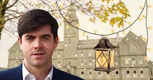 Clarecastle tenor to lead Christmas candlelit service at St Flannan's  College