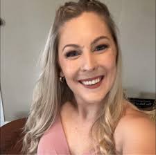 Gladstone's Chicken in the Rough restaurant then and now in Oregon