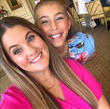 Winnie's is closed. Issues addressed. Many, many people have followed the  story, kept quiet and saw that it was between the business and employees.  Now its done. The sign is down and