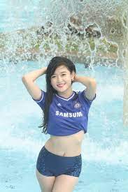 Thứ bảy, 15/8/2015 11:11 (gmt+7) 11:11 15/8/2015 fan chelsea xinh đẹp nhất tại việt nam tin đội bóng thần tượng chelsea sẽ thi đấu khởi sắc sau trận ra quân không như mong muốn với swansea. A Háº­u Huyá»n My Vá»¡ Oa Khi Ä'Æ°á»£c Giá»›i Thiá»‡u Tren Fanclub 7 Triá»‡u Like Cá»§a Chelsea