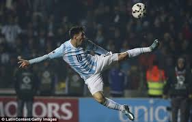 9:16 am 13 hours ago Argentina 6 1 Paraguay Copa America 2015 Final Score Lionel Messi With Three Assists As Angel Di Maria Sergio Aguero And Gonzalo Higuain Confirm Their Place In The Final Daily Mail Online