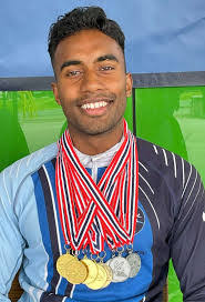 Vincent Floyd's Instagram, Twitter & Facebook