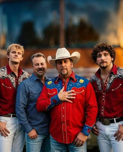 🎤THREE GENERATIONS. ONE SMALL TOWN. ONE LAST NAME. THE REID FAMILY OF  STAUNTON, VIRGINIA REFUSES TO LET COUNTRY MUSIC'S GREATEST HARMONY DIE. In  1955, Harold and Don Reid started singing gospel in